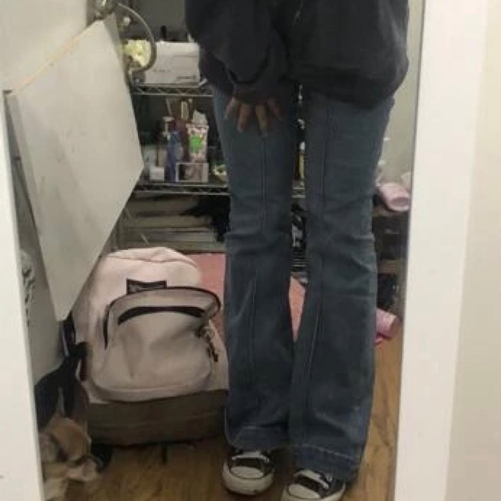 y2k flared jeans - mid/high rise